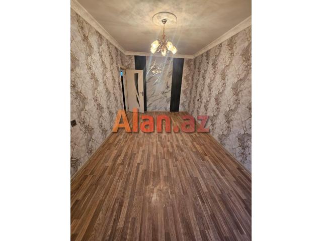 Xalqlar Dostluğu metrosu Babək prospekti