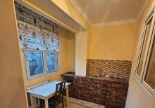 Xalqlar Dostluğu metrosu Babək prospekti