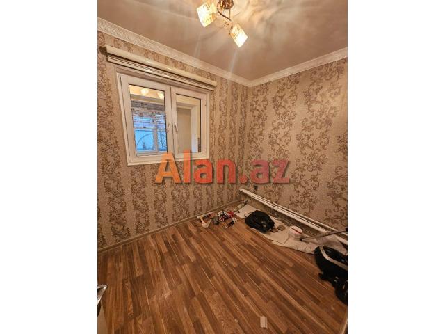 Xalqlar Dostluğu metrosu Babək prospekti