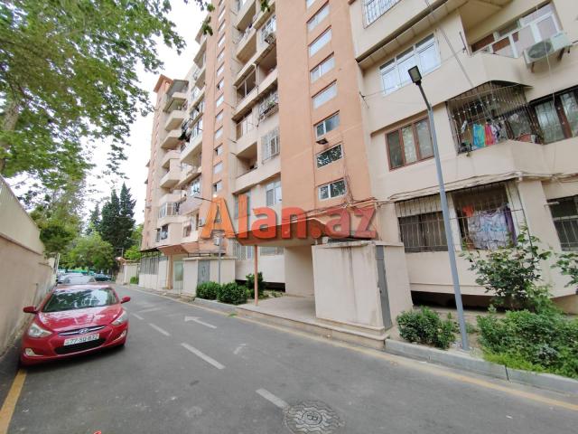 Əhmədli metrosu Sarayevo küçəsi