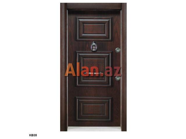 Bina evlərində  Çöl Qapılarının iç tərəfinin (Apşifkası) yığılması.