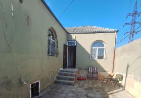 Biləcəridə Mərkəzə yaxın 3 otaqlı həyət evi