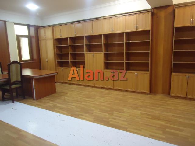 makler(dasinmaz emlak agenti)