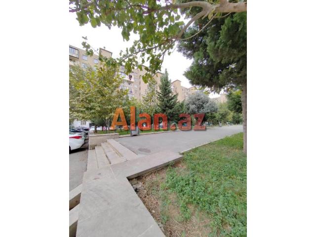 Əhmədli metrosu Şirvani küçəsi