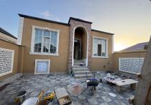 kreditle 3 otaqli ela temirli heyet evi