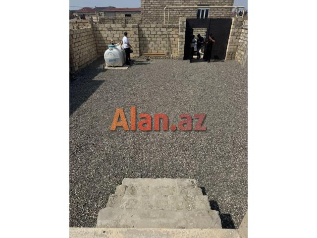 4 otaqli həyət evi