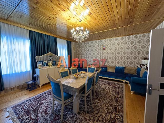 4 otaqli həyət evi