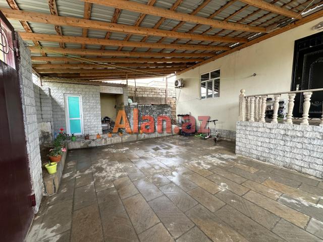 4 otaqli həyət evi