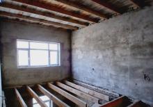 Buzovnada bağ evi satılır