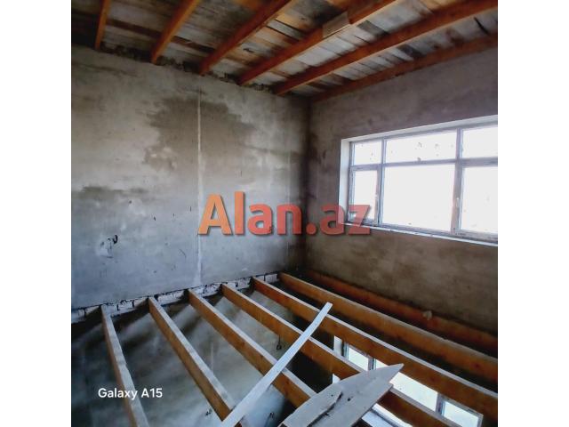 Buzovnada bağ evi satılır