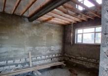 Buzovnada bağ evi satılır