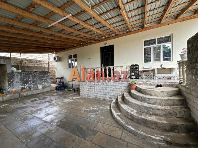 Buzovnada həyət evi