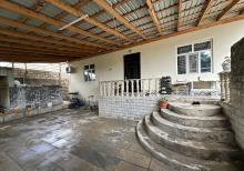 Buzovnada həyət evi