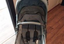 Uşaq arabası satılır