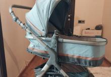 Uşaq arabası satılır