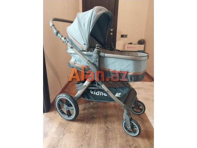 Uşaq arabası satılır