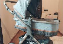 Uşaq arabası satılır