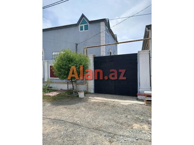 Kredit ilə Binəqədidə 3 otaqlı həyət evi