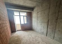 Masazırda apartmanda kupçalı təmirsiz mənzilər