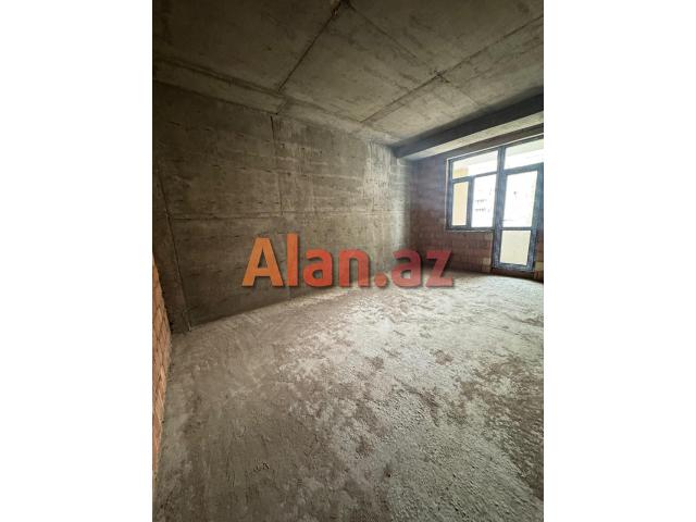 Masazırda apartmanda kupçalı təmirsiz mənzilər