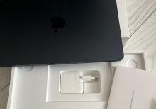 MacBook Air 13.6 Apple M2 (8C CPU/8C GPU), 16GB, 512 GB, Boz Kosmos, (Z15S0) Satilir.