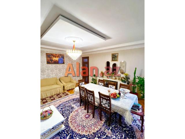 2 mərtəbəli gözəl bağ evi