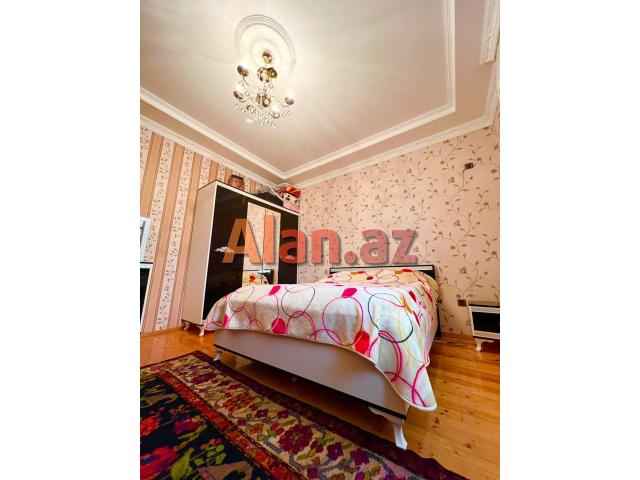 2 mərtəbəli gözəl bağ evi