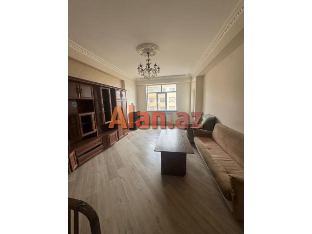 YENİ YASAMALDA MƏNZİL SATILIR !!!!