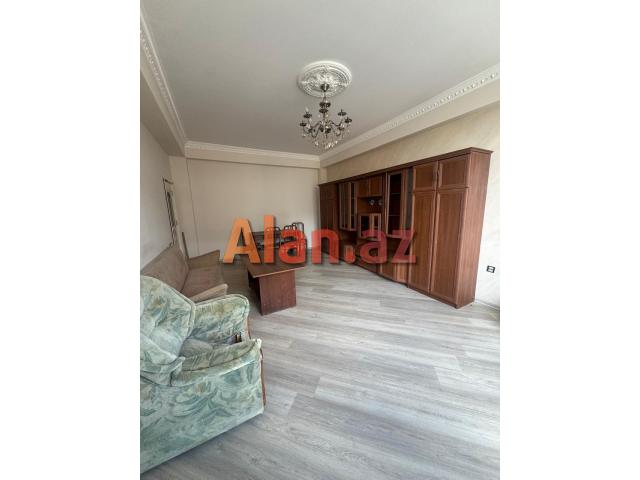 YENİ YASAMALDA MƏNZİL SATILIR !!!!