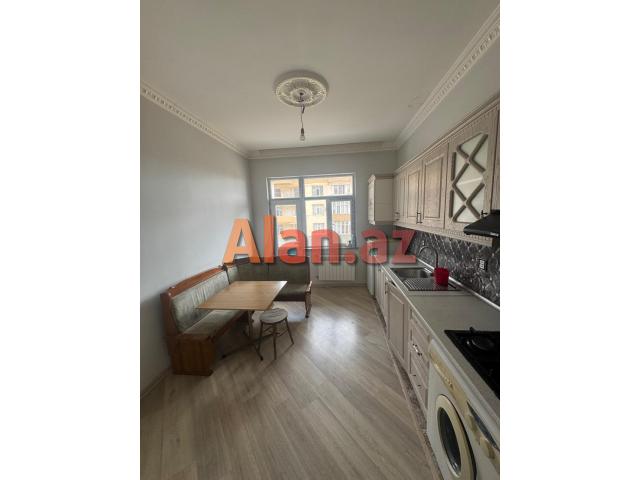 YENİ YASAMALDA MƏNZİL SATILIR !!!!