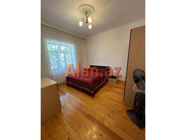 5 otaqli həyət evi