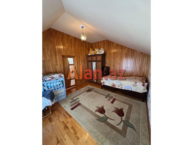 5 otaqli həyət evi