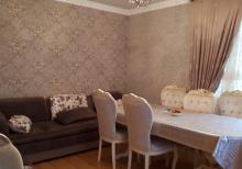 3 otaqlı ev satılır.