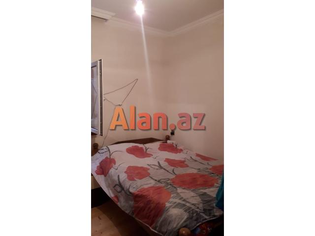 3 otaqlı ev satılır.