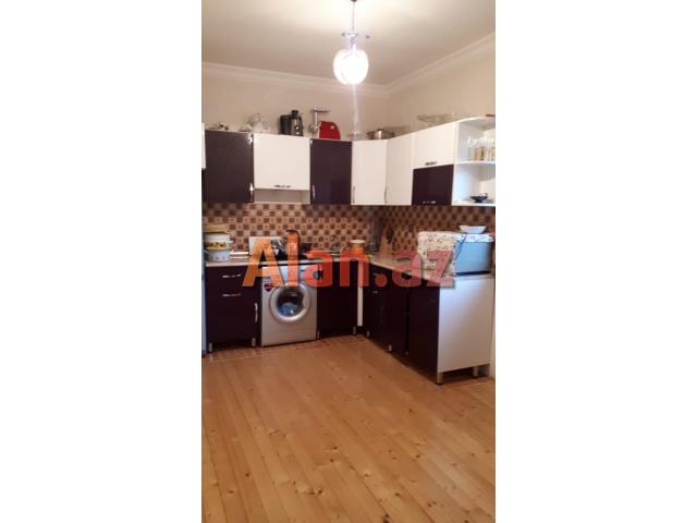 3 otaqlı ev satılır.