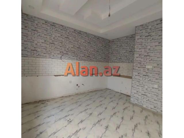 kreditle 3 otaqli temirli heyet evi