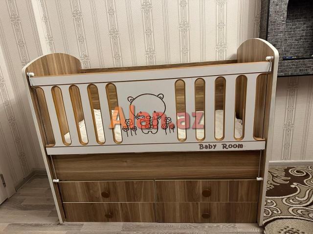 Beşik oğlan və  qız uşağı üçün