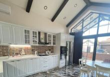 Buzovnada dənizə yaxın super bağ evi