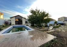 Buzovnada dənizə yaxın super bağ evi