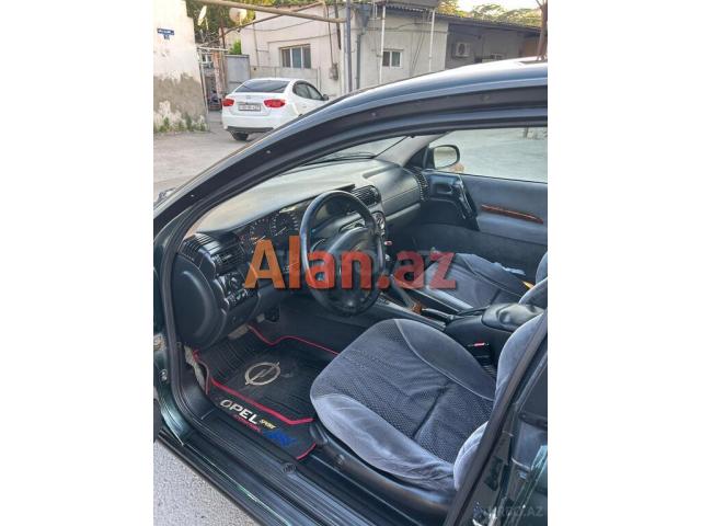 Opel Omega, 2.0 L, 1994 il, 307 000 km
