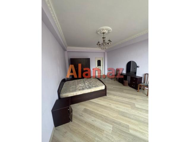 YENİ YASAMALDA 3 OTAQLI MƏNZİL SATILIR !!!!