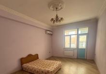 YENİ YASAMALDA 3 OTAQLI MƏNZİL SATILIR !!!!