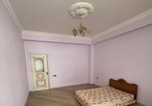 YENİ YASAMALDA 3 OTAQLI MƏNZİL SATILIR !!!!