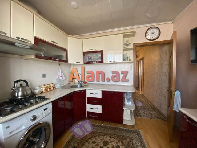 Yeni Günəşli, D Massivində 2 otaqlı, Əşyalı mənzil