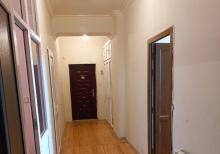 Yeni Tikili 2 otaqlı 90 kv mənzil icarə