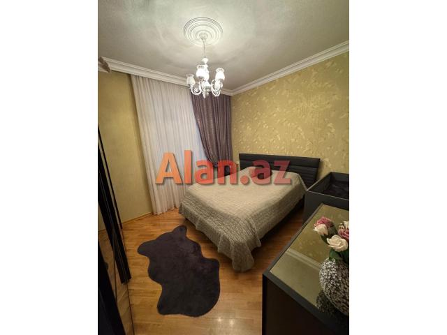 YENİ YASAMALDA 3 otaqlı MƏNZİL və qaraj SATILIR !!!!