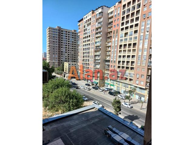 Bakı şəhəri Yasamal rayonu Abbas Mirzə Şərifzadə küçəsi