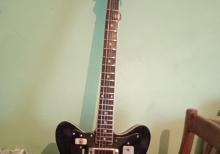 Tornado gitarası satılır