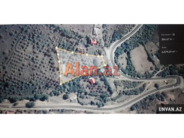 Püstəqasım kəndində torpaq