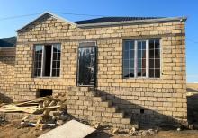 kreditle 3 otaqli heyet evi